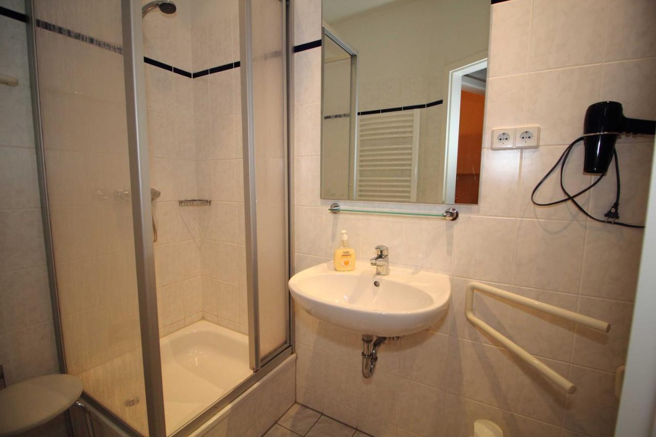 Alter Reichshof App 305 Apartman Sassnitz Kültér fotó